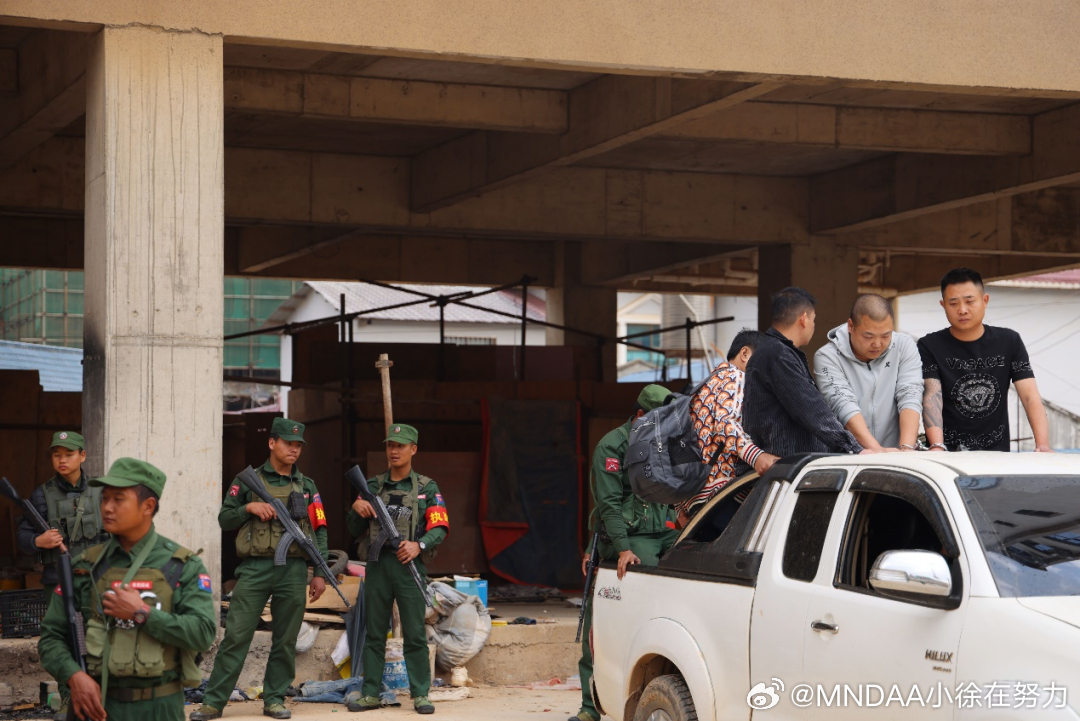 果敢资讯网最新战况,引领科技新品重塑资讯体验的未来展望