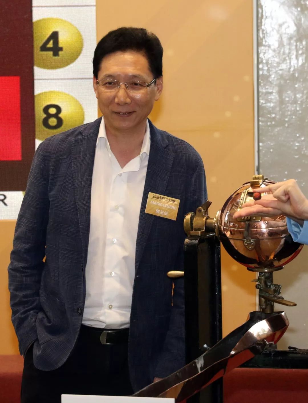 香港澳门六开彩开奖网站,数据管理策略_随身版80.126