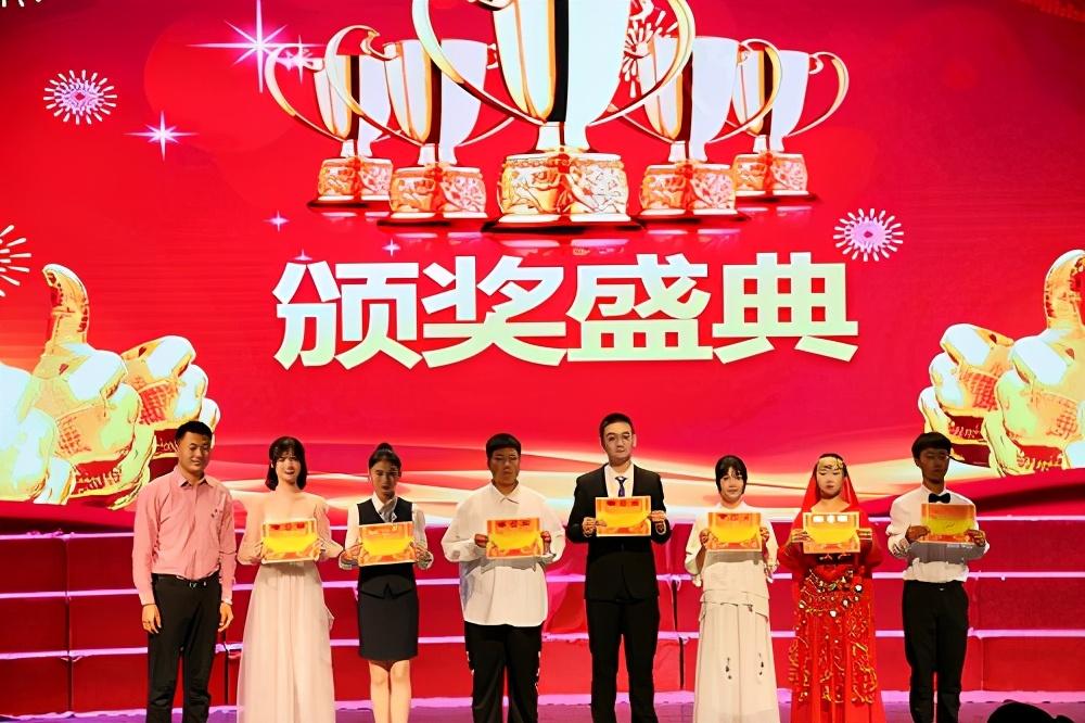班歌比赛队形，展现班级风采的绝佳舞台