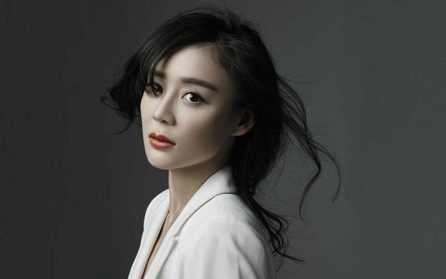 科技重塑生活,明星同龄,同行未来时代