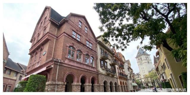 开封欧洲小镇，最新动态揭秘变化中的魅力与自信力量